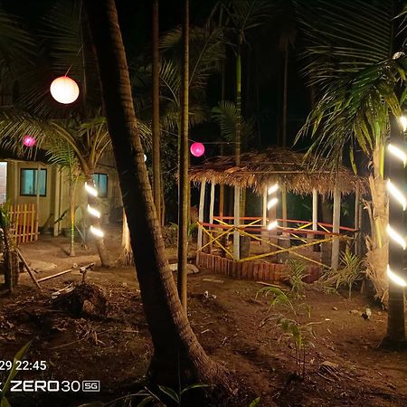 Coco Dreams Hotel Alibag Exterior photo